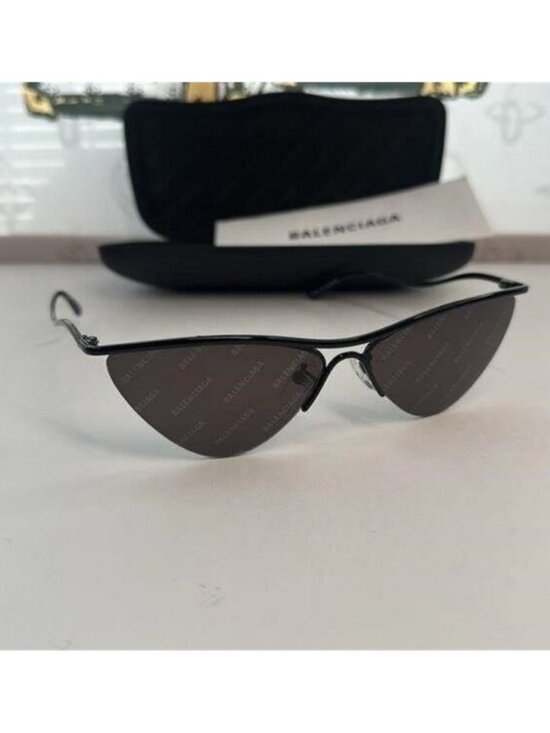 New Authentic Balenciaga BB0093S 001 Curve Cat Sunglasses main image 10